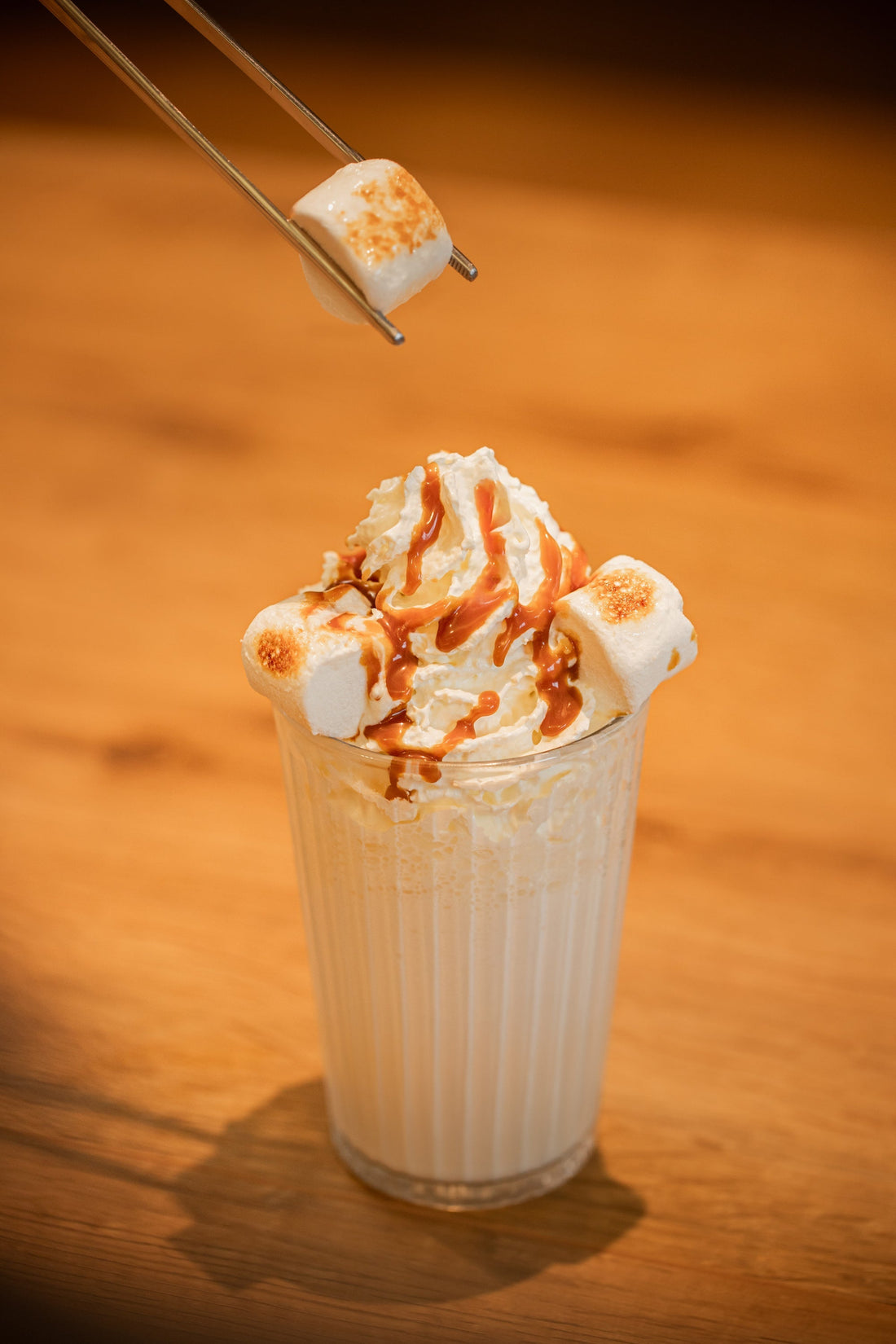 Marshmallow iced white chocolate
