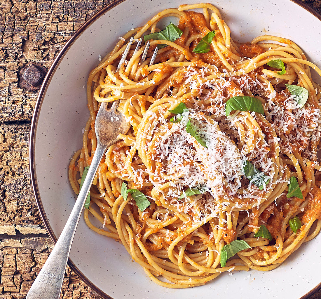 Spaghetti with Roasted Red Pepper Sauce